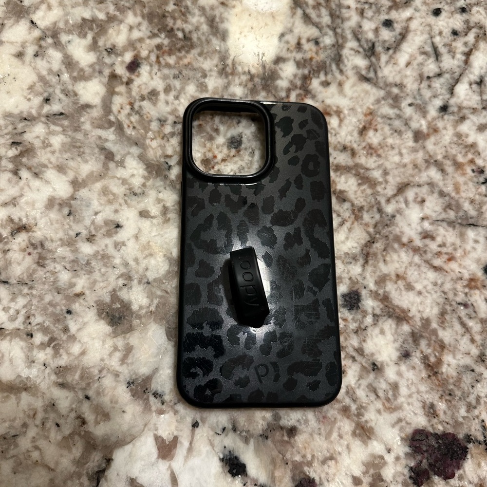 Loopy Case Black Leopard Phone Cover 14 IPhone 
Pro Max
